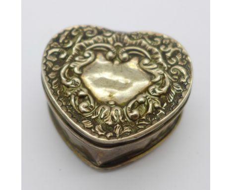 A silver heart shaped trinket box, a/f