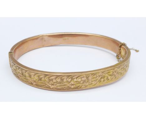 A 9ct gold bangle, Chester 1924, 10.4g, a/f