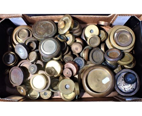 A QUANTITY OF VARIOUS BRASS WEIGHTS for scales, Victorian and later