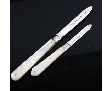 2 Antique silver mother-of-pearl handled fruit knives, hallmarks Sheffield 1898 and 1902, largest blade length 7cmLargest has