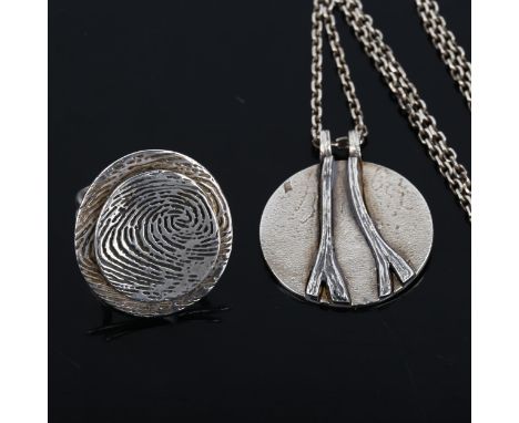 2 pieces of Danish sterling silver modernist jewellery, comprising pendant necklace and fingerprint ring, by Tokaiii, necklac