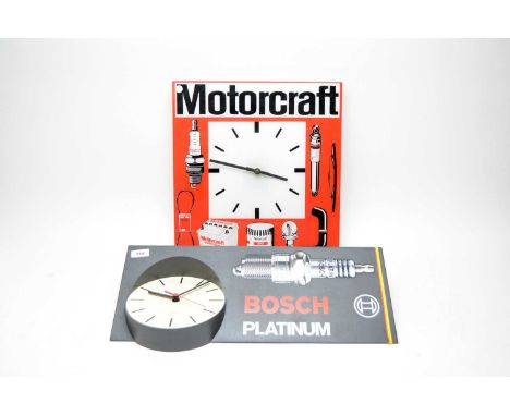 Vintage and classic car parts, gloss Bosch Platinum spark plug advertising clock with quartz movement; together with a Motorc