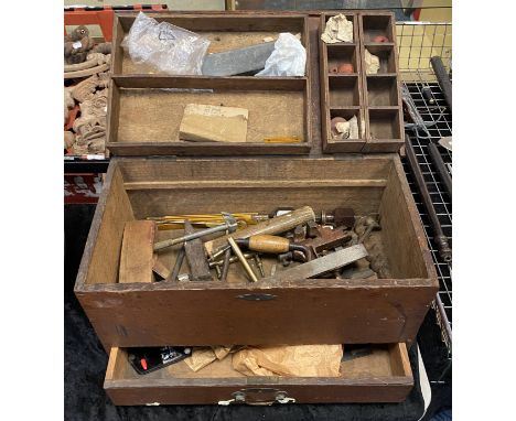 VINTAGE TOOL CHEST WITH TOOLS