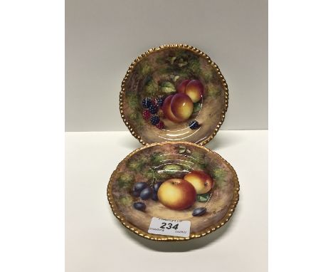 PAIR OF ROYAL WORCESTER PLATES