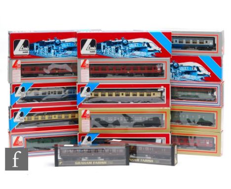 Seventeen assorted OO gauge passenger coaches by Lima and Graham Farish to include BR, LMS, Intercity etc. (17) 
