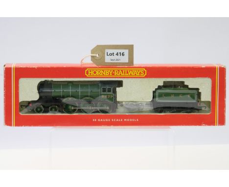 Manufacturer  - Hornby | Description - Class B12 4-6-0 8579 in LNER Green | Stock Code - R284 | Notes - None| Scale - 00 Gaug