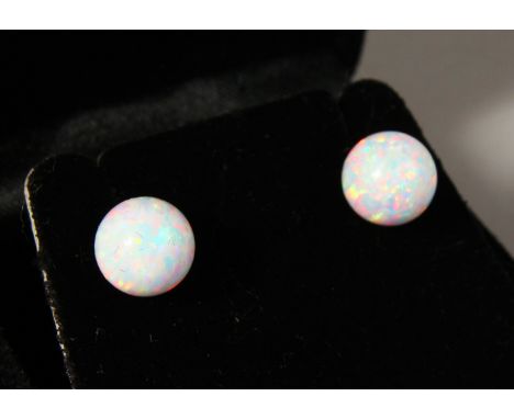 A PAIR OF 9CT GOLD OPAL STUD EARRINGS.