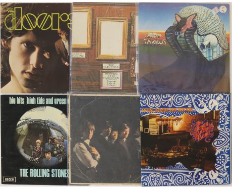 CLASSIC ROCK/PROG COLLECTION - A nice set of 35 x LPs showcasing some absolute classics. Condition varies throughout but is g