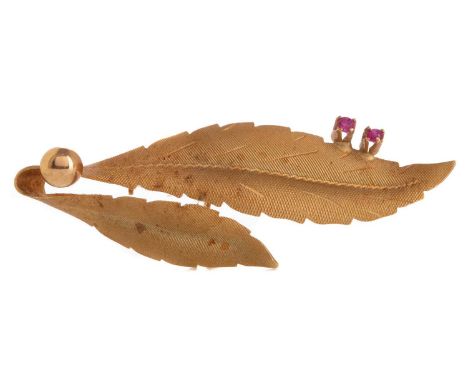 RUBY LEAF BROOCH,set with two round rubies, 55mm long, marked 750, 6.3g