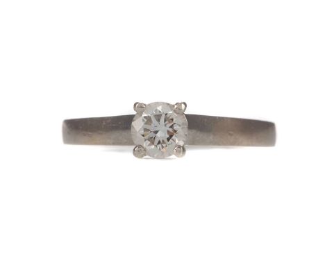 GIA CERTIFICATED DIAMOND SOLITAIRE RING,the round brilliant cut diamond of approximately 0.46 carats, with accompanying GIA r