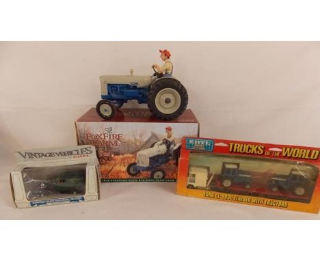 Ertl Foxfire farm collectors tractor by Lowell Davis with figure, Ford Cl-9000 flatbed with tractors and&nbsp;1934 panel deli