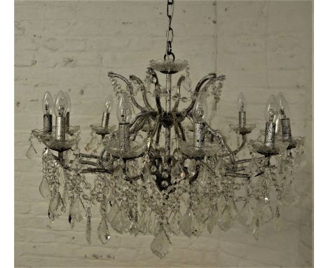 Large crystal chandelier&nbsp;