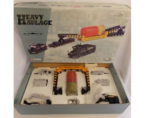 Corgi Heavy Haulage Wynns (GEC) Scammell Contractor x2 Nicolas girder trailer, Bogies and Stator Core model 18003 - model len