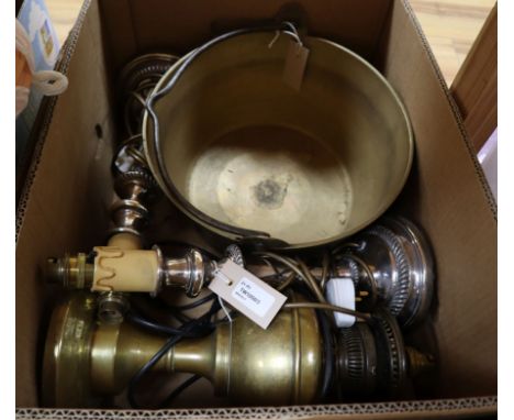 A bell metal preserve pan, a brass oil lamp and a pair of plated candlestick table lamps and shades