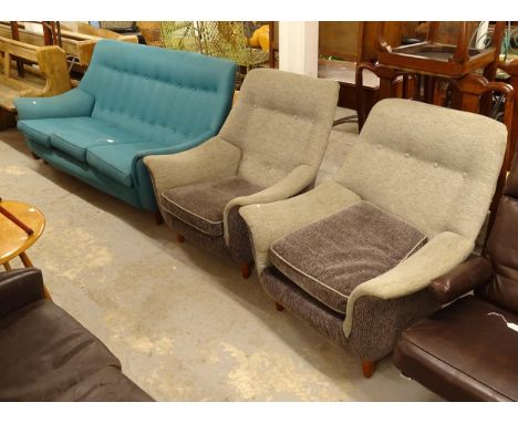 A Parker Knoll 3-piece lounge suite, consisting of 1 x 3 seater sofa, and 2 x armchairs 