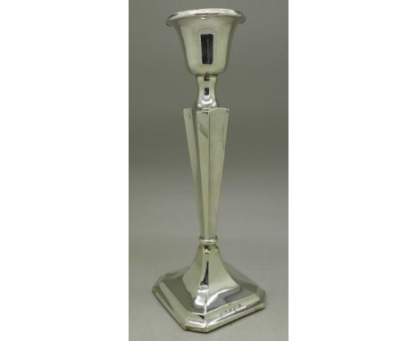 A silver candlestick, Birmingham 1912, 20cm