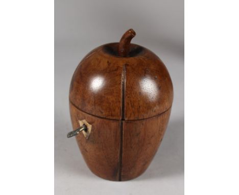 A GOOD MELON TEA CADDY AND COVER. 6.5ins high.