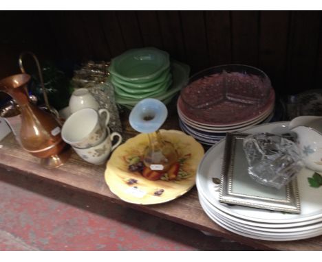 SHELF OF POTTERY, GLASS VASE ETC.   