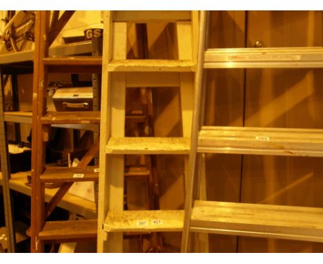 6ft, 7 tread wooden step ladders