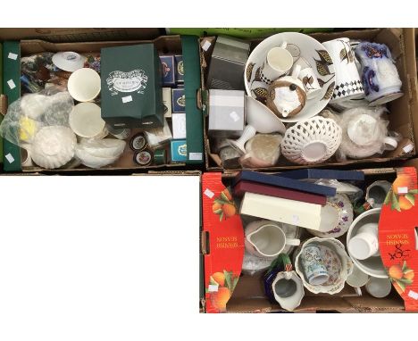 A collection of tea wares and ceramic collectables including boxed pill boxes, plates, vases etc