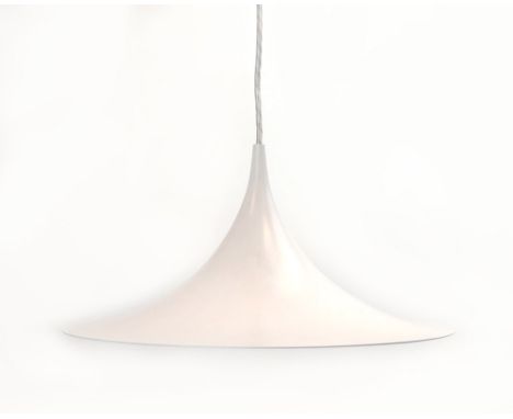 A Lyskaer Type 4371 white pendant ceiling light CONDITION REPORT: Working order unknown. Some minor wear.