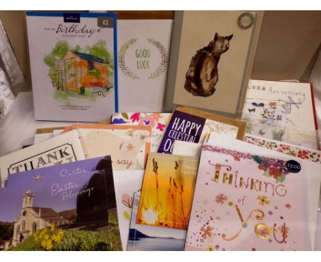 Mixed new wrapped greetings cards. UK P&amp;P Group 1 (£16+VAT for the first lot and £2+VAT for subsequent lots) 