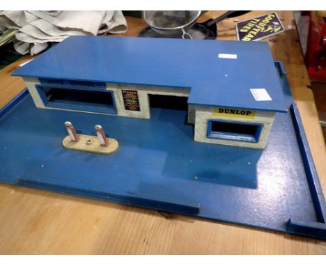 Scratch built 1/72 scale vehicle garage diorama "Jeffs Garage". Not available for in-house P&amp;P. 