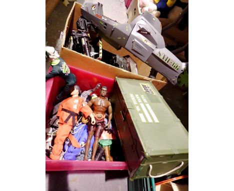 Action Man figures with a large quantity of accessories. Not available for in-house P&amp;P 