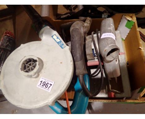 Wolf blower and a performance saw. All electrical items in this lot have been PAT tested for safety and have passed. This doe