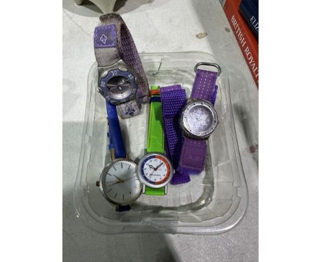 Four Quartz watches, working at lotting. UK P&amp;P Group 2 (£20+VAT for the first lot and £4+VAT for subsequent lots) 
