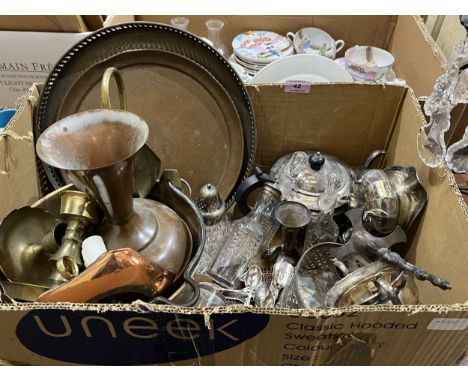 A box of miscellaneous metalware