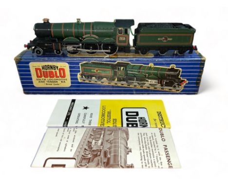 Hornby Dublo BR green 7013 Bristol Castle 4-6-0 locomotive and tender No. EDLT20, generally excellent in good box (aged tape 