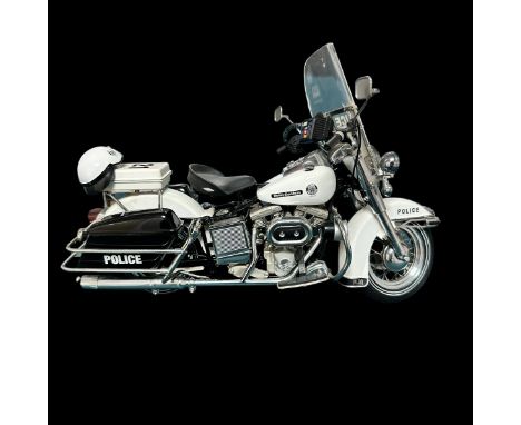 Franklin Mint Harley Davidson Police Patrol No. B11WP66, 1/10th scale diecast motorcycle, generally excellent in excellent to