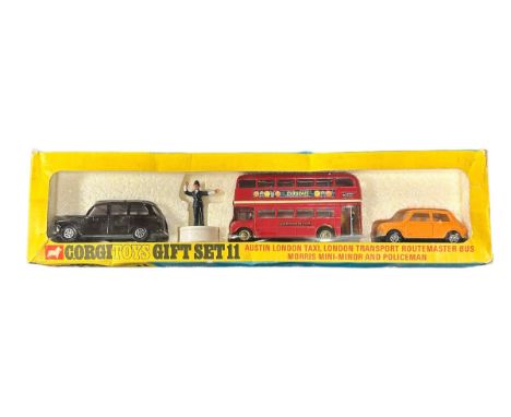 Corgi London Transport Giftset No. 11, generally excellent in good plus window box (pencil marking £1-75 to front, light crus