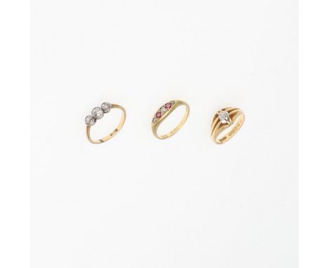 collet set with three graduated old-cut diamonds, in 18ct gold, 1.7 grams, size K, together with a diamond solitaire ring, se