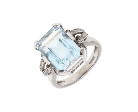 the step-cut aquamarine is set with circular-cut diamonds to each shoulder, in 18ct white gold, 11.1 grams. Size P. *Conditio