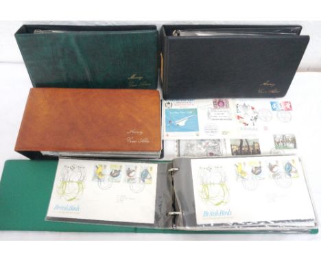 COLLECTION OF GREAT BRITAIN FIRST DAY COVERS
and stamped addressed envelopes, 1940's - 1980's, includes a 'Concorde Inaugural
