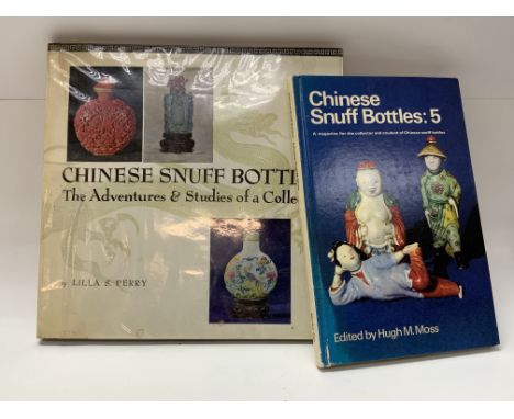 2 good books relating to Chinese Snuff Bottles. 1 Chinese Snuff Bottles 5 edited by Hugh M.Moss, Chinese Snuff Bottles the ad