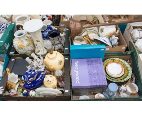 A large collection of ceramics to include four various pattern Aynsley lamp bases, Aynsley clocks, planter and base, Wedgwood