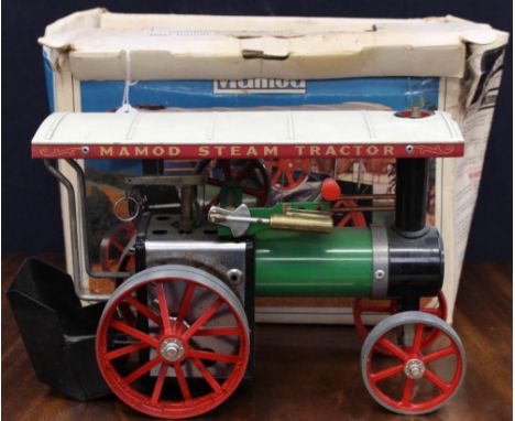 A boxed Mamod steam Tractor, T.E.1a, worn.