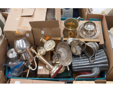 A box of plated wares, including a silver pickle fork, box of collectors spoons, box of thimbles, three boxed Great British T