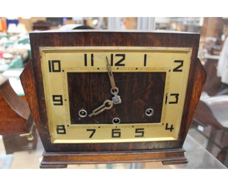 An Art Deco angular mantle clock 