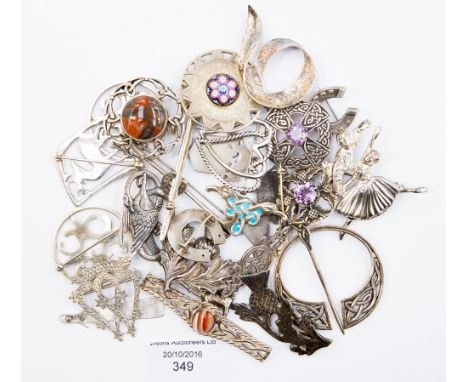 Assorted silver brooches, to include Iona silver brooch with blue enamel, maker Iain MacCormick, several hallmarked John Hart
