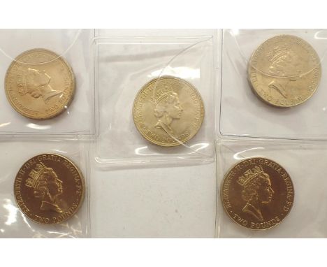 Collection of special edition two pound coins, single metallic. P&amp;P Group 1 (£14+VAT for the first lot and £1+VAT for sub