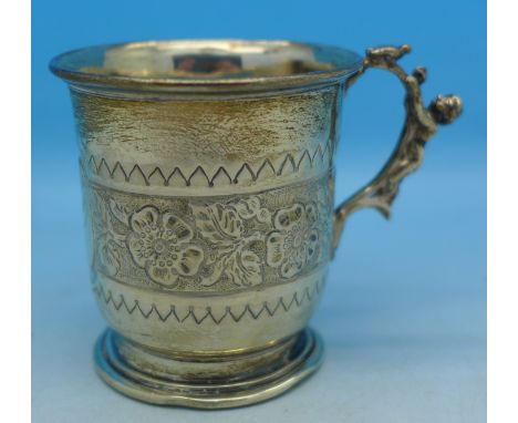 A silver Christening mug, London 1901, 80g