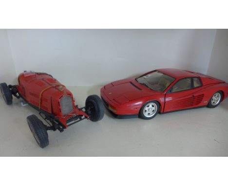 A Pocher Ferrari Testarossa 1/8 scale car and Pocher Alfa Romeo 8c2300 Monza 1/8 scale 
Condition report: Both reasonable con