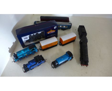 Five OO gauge Locomotive including Ivatt Tank 2-6-2 Graham Farrish - boxed, BR Class 380  2-8-0 Hornby, Thomas the Tank Engin