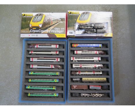 Two Graham Farish N gauge Cross Country Voyager sets with boxes, assorted other N gauge including two Locos all unboxed - con