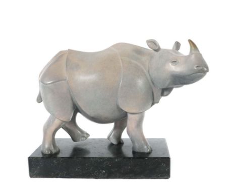 Straaten, Frans vanGeb. 1963 in Den Haag, Bildhauer. "Rhinoceros", Bronze, vollplastische Darstellung eines Panzernashorns, s