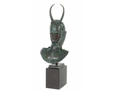 Wunderlich, PaulEberswalde 1927 - 2010 Saint-Pierre-de-Vassols, Maler, Grafiker und Bildhauer. "Minotaurus", Bronze, Kopf des